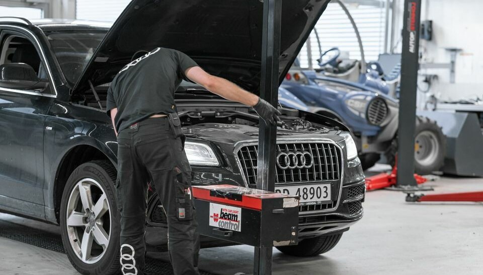 Bilmekaniker Audi