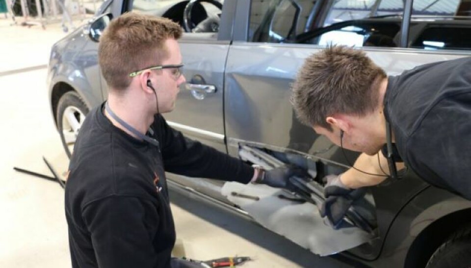 Bilskadereparatør